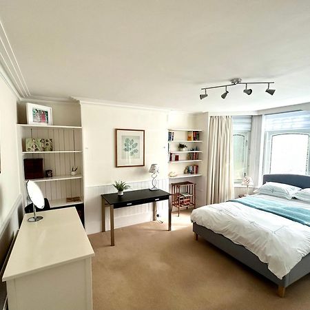 Spacious Comfortable Flat With Free Parking In East Finchley, Muswell Hill & Close To Alexandra Palace London Ngoại thất bức ảnh