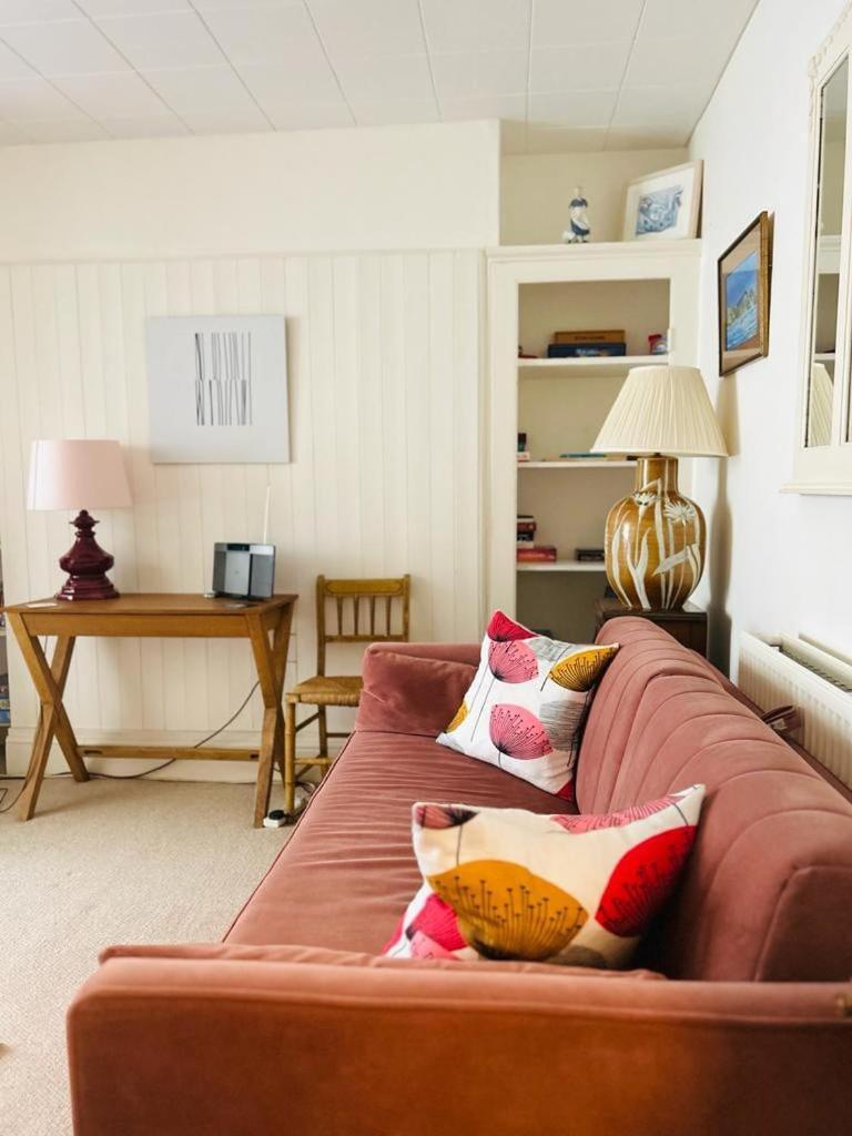 Spacious Comfortable Flat With Free Parking In East Finchley, Muswell Hill & Close To Alexandra Palace London Ngoại thất bức ảnh