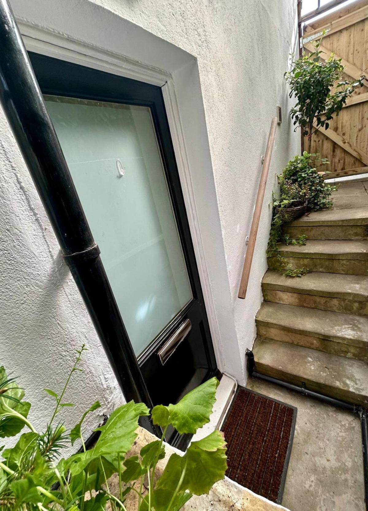 Spacious Comfortable Flat With Free Parking In East Finchley, Muswell Hill & Close To Alexandra Palace London Ngoại thất bức ảnh