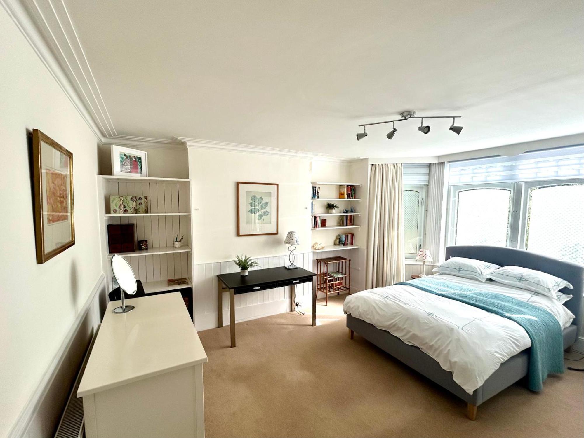 Spacious Comfortable Flat With Free Parking In East Finchley, Muswell Hill & Close To Alexandra Palace London Ngoại thất bức ảnh